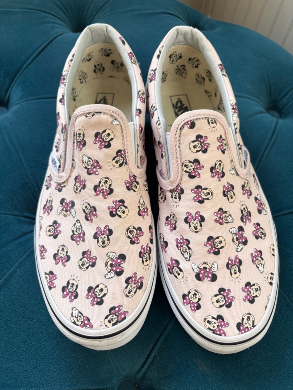 Minnie Mouse Vans Slip Ons Size 7 Kids/8.5 Womens EUC Pink White Disney